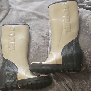 Womens Sorel Beige and Black Tall Women's Winter Rain Boots Wedge Heel Size 10